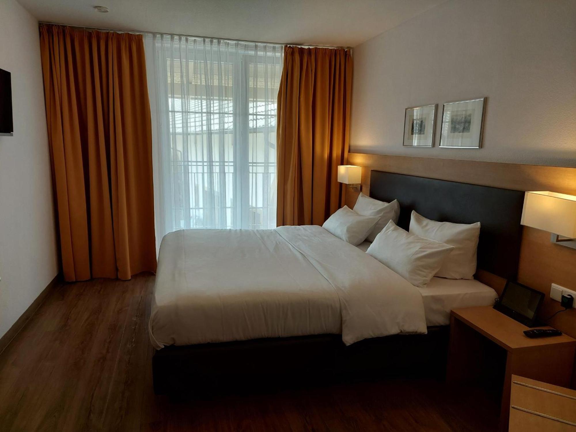Taste Style Hotel Bären Auggen Exteriör bild